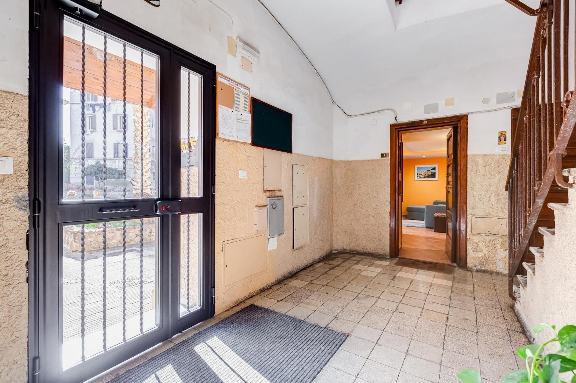 Casa Garbha * Rome